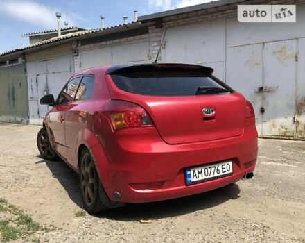 Киа Сид, объемом двигателя 2 л и пробегом 258 тыс. км за 4900 $, фото 1 на Automoto.ua