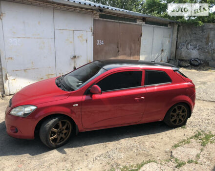 Киа Сид, объемом двигателя 2 л и пробегом 258 тыс. км за 4900 $, фото 2 на Automoto.ua