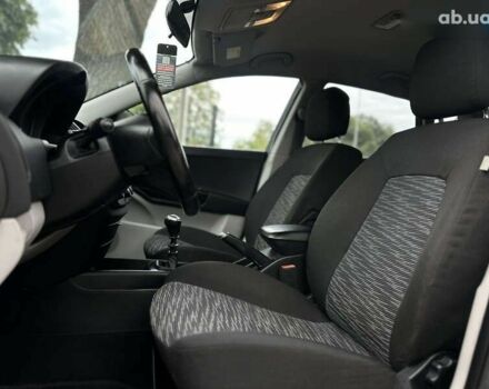 Киа Сид, объемом двигателя 1.4 л и пробегом 165 тыс. км за 5900 $, фото 26 на Automoto.ua