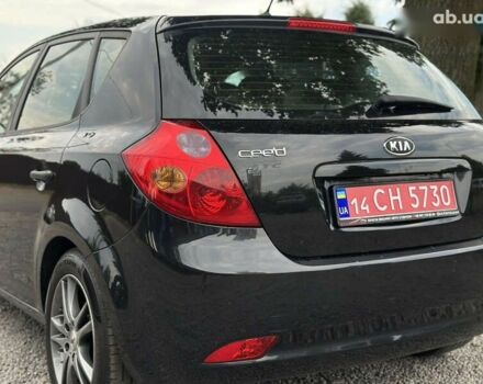 Киа Сид, объемом двигателя 1.4 л и пробегом 165 тыс. км за 5900 $, фото 23 на Automoto.ua