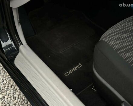 Киа Сид, объемом двигателя 1.4 л и пробегом 165 тыс. км за 5900 $, фото 29 на Automoto.ua