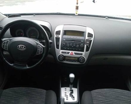 Киа Сид 2008 в Днепре (Днепропетровске) на Automoto.ua Киа Сид, объемом двигателя 2 л и пробегом 90 тыс. км за 6900 $, фото 3 на Automoto.ua