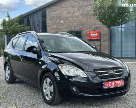 Киа Сид, объемом двигателя 1.4 л и пробегом 235 тыс. км за 5900 $, фото 2 на Automoto.ua