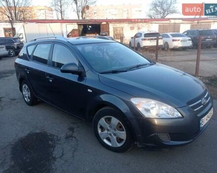 Киа Сид, объемом двигателя 1.6 л и пробегом 198 тыс. км за 6300 $, фото 2 на Automoto.ua