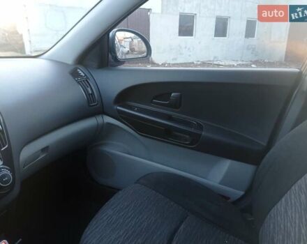 Киа Сид, объемом двигателя 1.6 л и пробегом 198 тыс. км за 6300 $, фото 12 на Automoto.ua