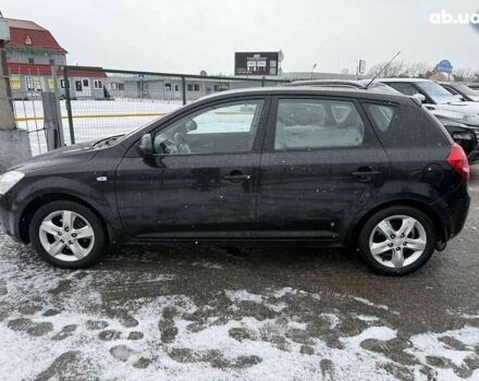 Киа Сид, объемом двигателя 1.6 л и пробегом 247 тыс. км за 5590 $, фото 1 на Automoto.ua