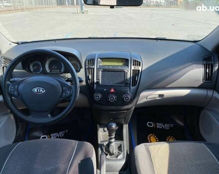 Киа Сид, объемом двигателя 0 л и пробегом 178 тыс. км за 6490 $, фото 10 на Automoto.ua