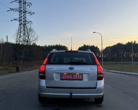 Киа Сид, объемом двигателя 1.4 л и пробегом 161 тыс. км за 5100 $, фото 4 на Automoto.ua