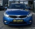 Киа Сид, объемом двигателя 1.6 л и пробегом 325 тыс. км за 5600 $, фото 1 на Automoto.ua