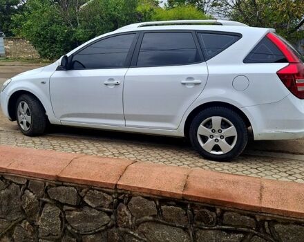 Кіа Сід, об'ємом двигуна 1.4 л та пробігом 260 тис. км за 5500 $, фото 3 на Automoto.ua