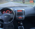 Киа Сид, объемом двигателя 1.4 л и пробегом 161 тыс. км за 5100 $, фото 11 на Automoto.ua