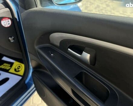 Кіа Сід, об'ємом двигуна 1.6 л та пробігом 325 тис. км за 5600 $, фото 9 на Automoto.ua