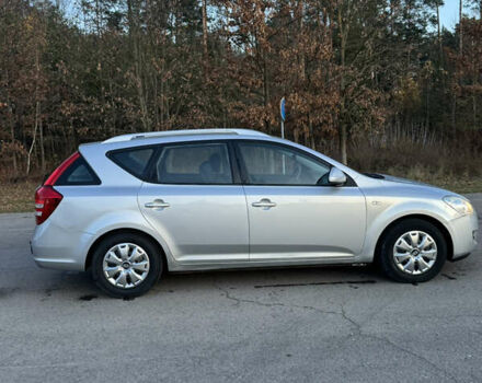 Киа Сид, объемом двигателя 1.4 л и пробегом 161 тыс. км за 5100 $, фото 6 на Automoto.ua