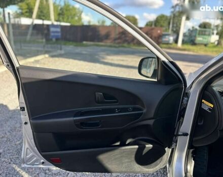 Кіа Сід, об'ємом двигуна 1.6 л та пробігом 237 тис. км за 6800 $, фото 22 на Automoto.ua