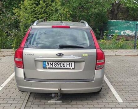 Киа Сид, объемом двигателя 1.58 л и пробегом 290 тыс. км за 6000 $, фото 4 на Automoto.ua