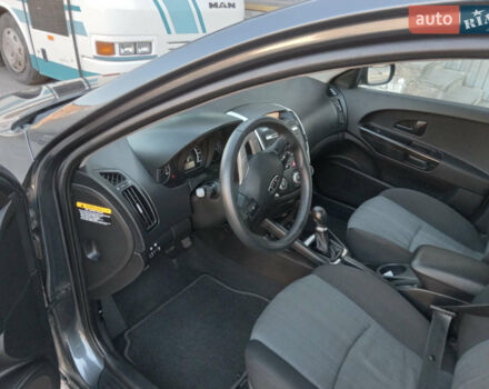 Кіа Сід, об'ємом двигуна 1.4 л та пробігом 228 тис. км за 6999 $, фото 6 на Automoto.ua