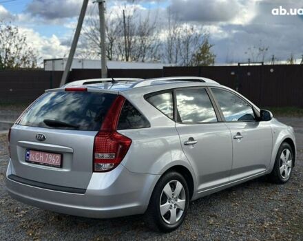 Киа Сид, объемом двигателя 1.6 л и пробегом 237 тыс. км за 6800 $, фото 12 на Automoto.ua