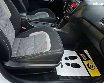 Кіа Сід, об'ємом двигуна 1.6 л та пробігом 199 тис. км за 10500 $, фото 9 на Automoto.ua