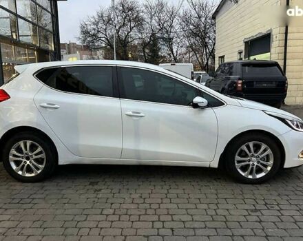 Кіа Сід, об'ємом двигуна 1.6 л та пробігом 199 тис. км за 10500 $, фото 7 на Automoto.ua