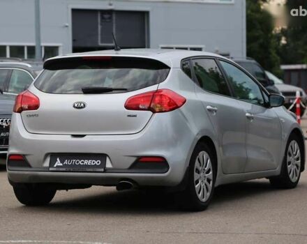 Кіа Сід, об'ємом двигуна 1.4 л та пробігом 221 тис. км за 8300 $, фото 5 на Automoto.ua