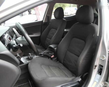 Кіа Сід, об'ємом двигуна 1.4 л та пробігом 221 тис. км за 8300 $, фото 7 на Automoto.ua