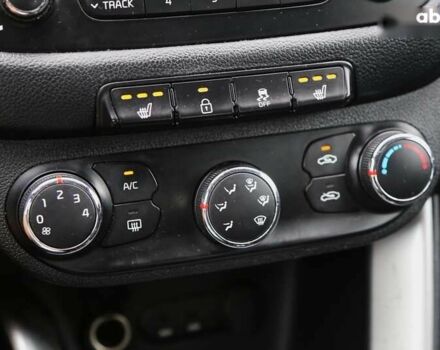 Кіа Сід, об'ємом двигуна 1.4 л та пробігом 221 тис. км за 8300 $, фото 17 на Automoto.ua