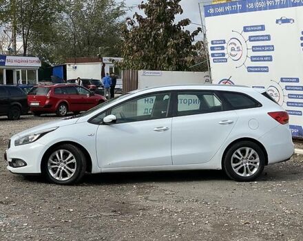 Киа Сид, объемом двигателя 1.4 л и пробегом 162 тыс. км за 8900 $, фото 1 на Automoto.ua