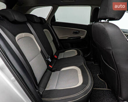 Киа Сид, объемом двигателя 1.6 л и пробегом 133 тыс. км за 11993 $, фото 8 на Automoto.ua