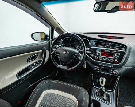 Киа Сид, объемом двигателя 1.6 л и пробегом 133 тыс. км за 11993 $, фото 10 на Automoto.ua