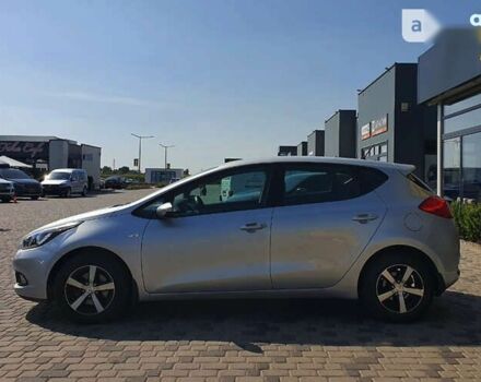 Киа Сид 2015 в Мукачево на Automoto.ua Киа Сид, объемом двигателя 1.6 л и пробегом 70 тыс. км за 12200 $, фото 5 на Automoto.ua