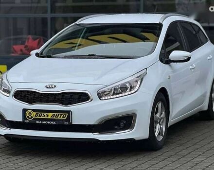 Киа Сид, объемом двигателя 1.4 л и пробегом 196 тыс. км за 8600 $, фото 2 на Automoto.ua