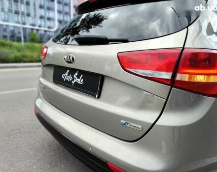 Киа Сид, объемом двигателя 1.6 л и пробегом 191 тыс. км за 9990 $, фото 16 на Automoto.ua