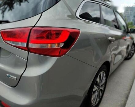 Киа Сид, объемом двигателя 1.6 л и пробегом 191 тыс. км за 9990 $, фото 17 на Automoto.ua