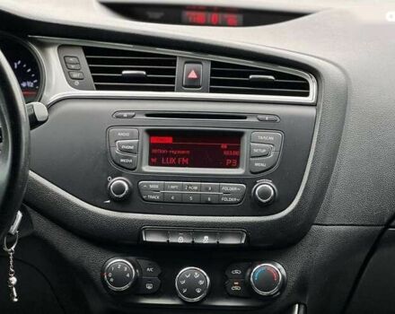 Киа Сид, объемом двигателя 1.4 л и пробегом 196 тыс. км за 8600 $, фото 18 на Automoto.ua