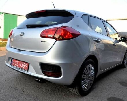 Киа Сид, объемом двигателя 1.4 л и пробегом 210 тыс. км за 7500 $, фото 6 на Automoto.ua