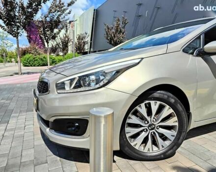 Киа Сид, объемом двигателя 1.6 л и пробегом 191 тыс. км за 8990 $, фото 4 на Automoto.ua
