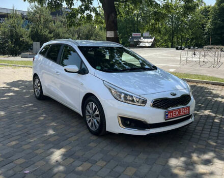 Киа Сид, объемом двигателя 1.6 л и пробегом 177 тыс. км за 11200 $, фото 4 на Automoto.ua