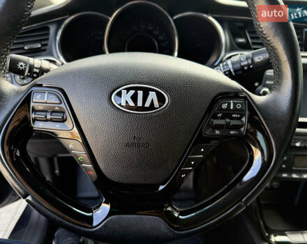 Киа Сид, объемом двигателя 1.6 л и пробегом 32 тыс. км за 13600 $, фото 15 на Automoto.ua