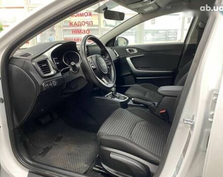 Кіа Сід, об'ємом двигуна 1.6 л та пробігом 57 тис. км за 17790 $, фото 16 на Automoto.ua