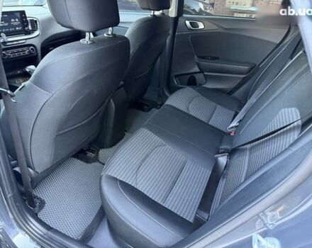 Киа Сид, объемом двигателя 1.6 л и пробегом 17 тыс. км за 18999 $, фото 2 на Automoto.ua