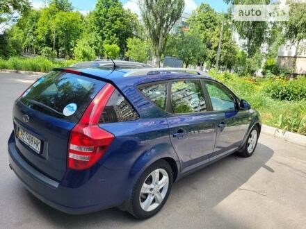 Киа Сид, объемом двигателя 1.6 л и пробегом 220 тыс. км за 5100 $, фото 1 на Automoto.ua