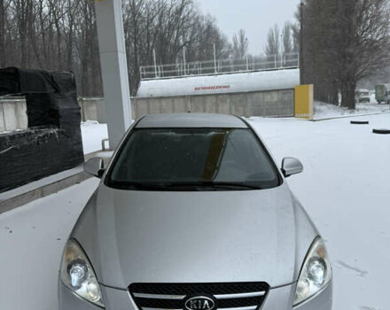 Кіа Сід, об'ємом двигуна 1.6 л та пробігом 200 тис. км за 3400 $, фото 1 на Automoto.ua