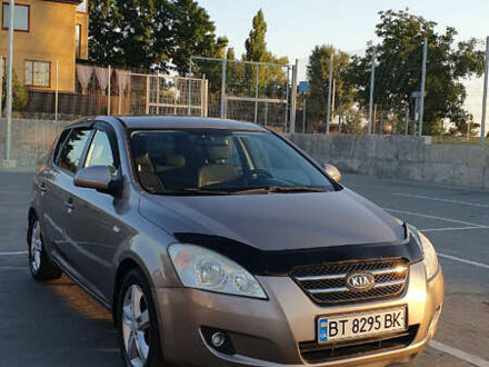 Киа Сид 2007 в Первомайске на Automoto.ua Киа Сид, объемом двигателя 1.97 л и пробегом 163 тыс. км за 6000 $, фото 1 на Automoto.ua
