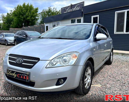 Киа Сид, объемом двигателя 2 л и пробегом 272 тыс. км за 6700 $, фото 1 на Automoto.ua