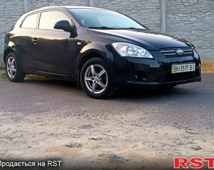 Киа Сид, объемом двигателя 1.6 л и пробегом 123 тыс. км за 1800 $, фото 1 на Automoto.ua