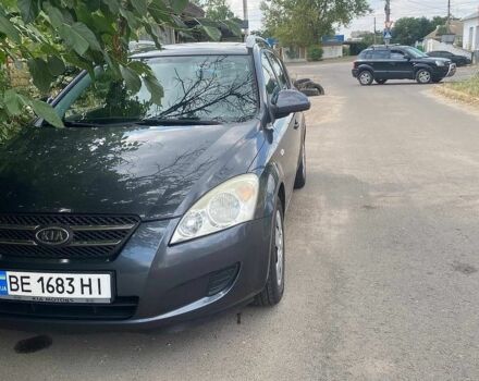 Киа Сид, объемом двигателя 1.4 л и пробегом 250 тыс. км за 5999 $, фото 1 на Automoto.ua