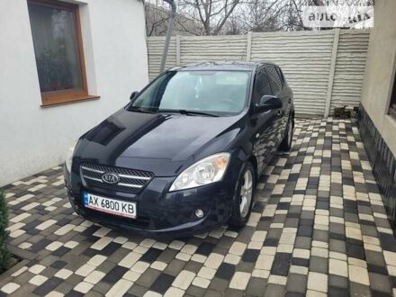 Киа Сид, объемом двигателя 1.6 л и пробегом 269 тыс. км за 5500 $, фото 1 на Automoto.ua