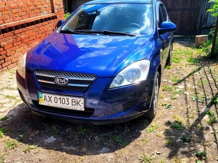 Киа Сид, объемом двигателя 1.4 л и пробегом 169 тыс. км за 4000 $, фото 1 на Automoto.ua