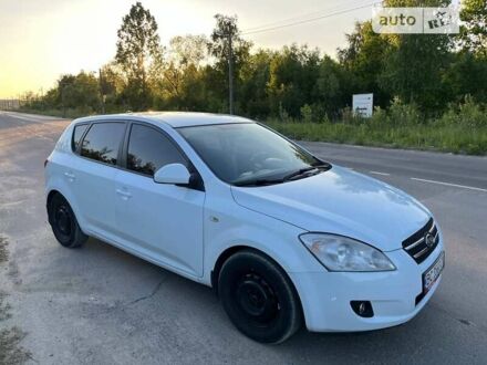 Киа Сид, объемом двигателя 1.6 л и пробегом 171 тыс. км за 4499 $, фото 1 на Automoto.ua