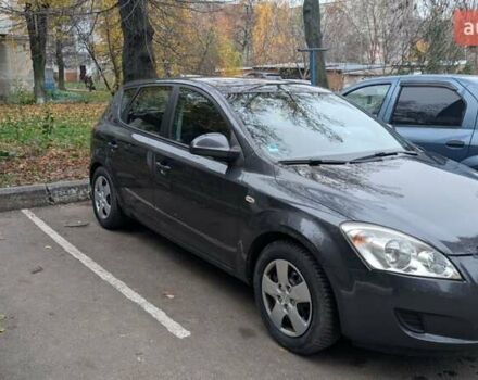 Киа Сид, объемом двигателя 0 л и пробегом 129 тыс. км за 5500 $, фото 1 на Automoto.ua